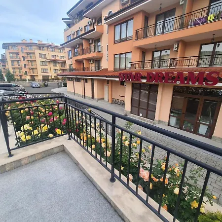 Private In Star Dreams Complex Apartment