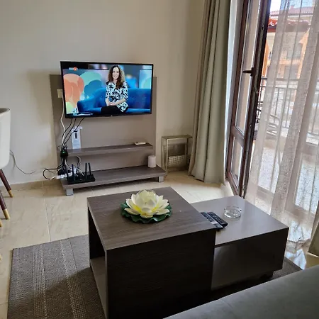 Private In Star Dreams Complex Apartment