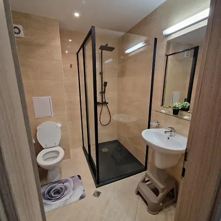 아파트 Private In Star Dreams Complex *