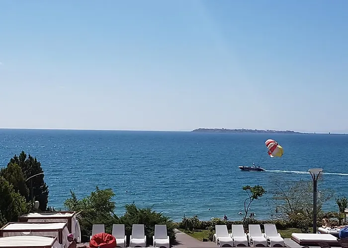 Апартамент Private In Star Dreams Complex Свети Влас