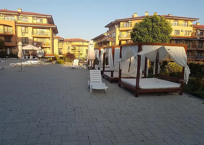 Private In Star Dreams Complex